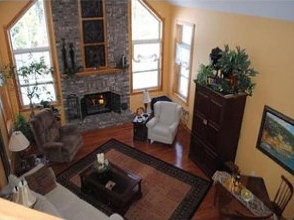 5th image of 8379 Sun Lake Dr