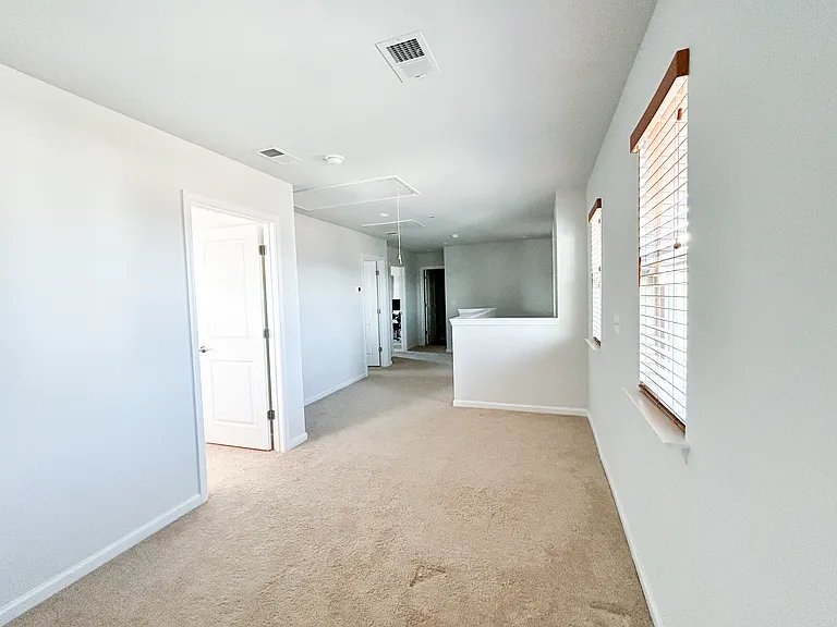 4016 Janus Dr — Photo 35