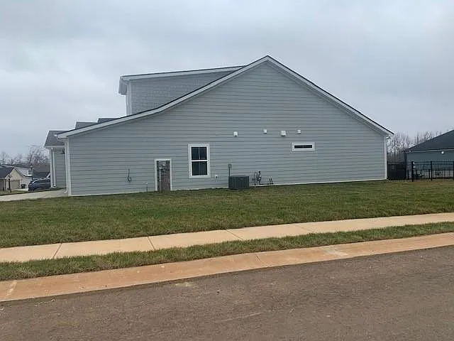 900 Frog Gip Pond Ct — Photo 2