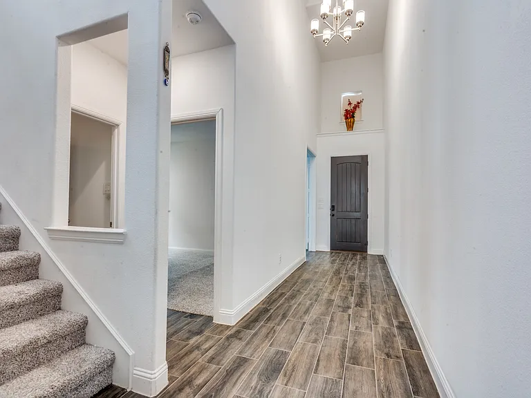 9448 Middle Ground Pl — Photo 5