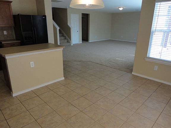 3rd image of 5435 Sabine Lane Grand