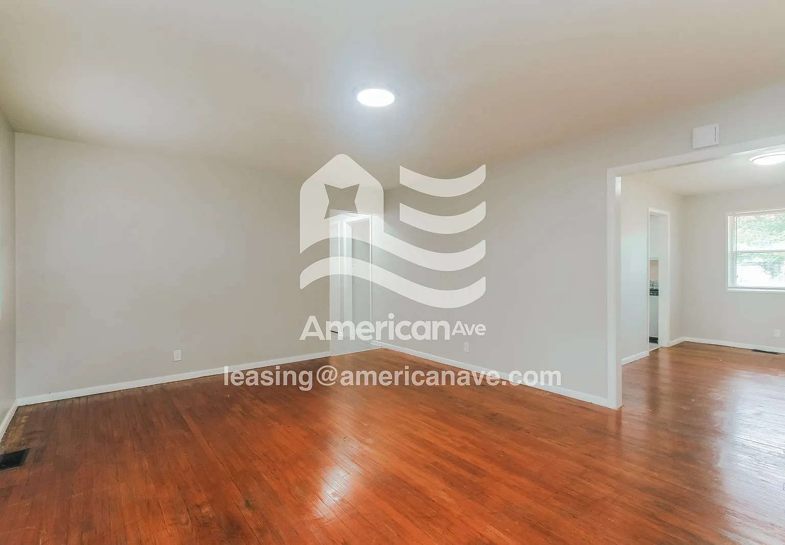 3 bed, 1.5 bath, 1210 sqft, $1,397 — Photo 3
