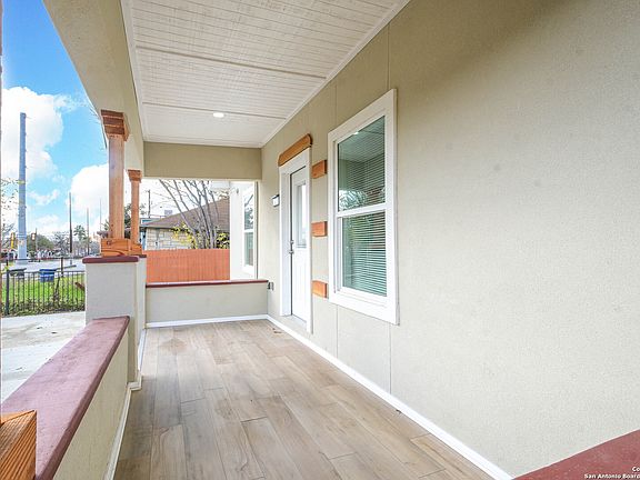 3rd image of 2515 Ruiz St