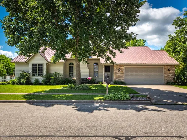 735 Daffodil STREET, West Salem, WI 54669