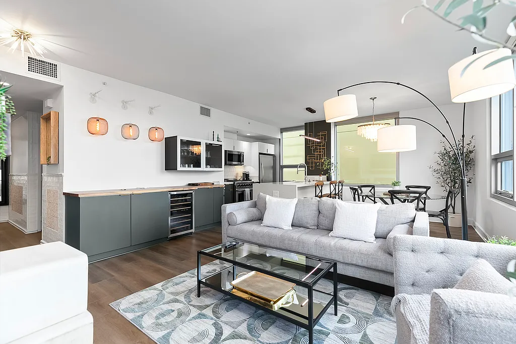 2 bed, 2.0 bath, $6,625 — Photo 3