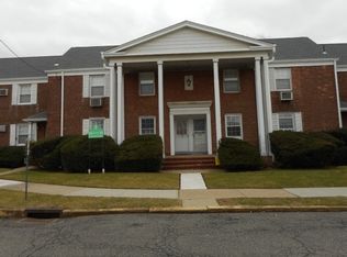 36A Elmwood Ct #36A, Elmwood Park, NJ 07407