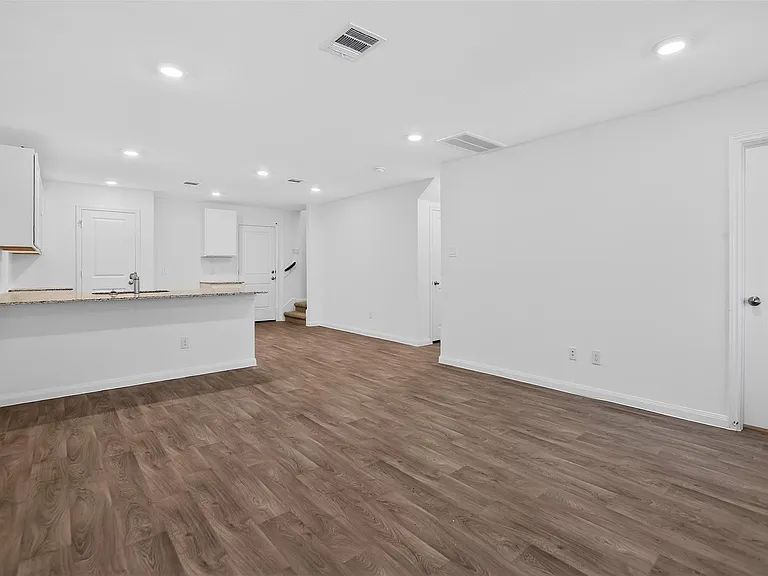 11806 Holly Hurst Dr — Photo 5
