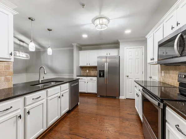 1353 Highway 12 S Unit 110, Ashland City, TN 37015