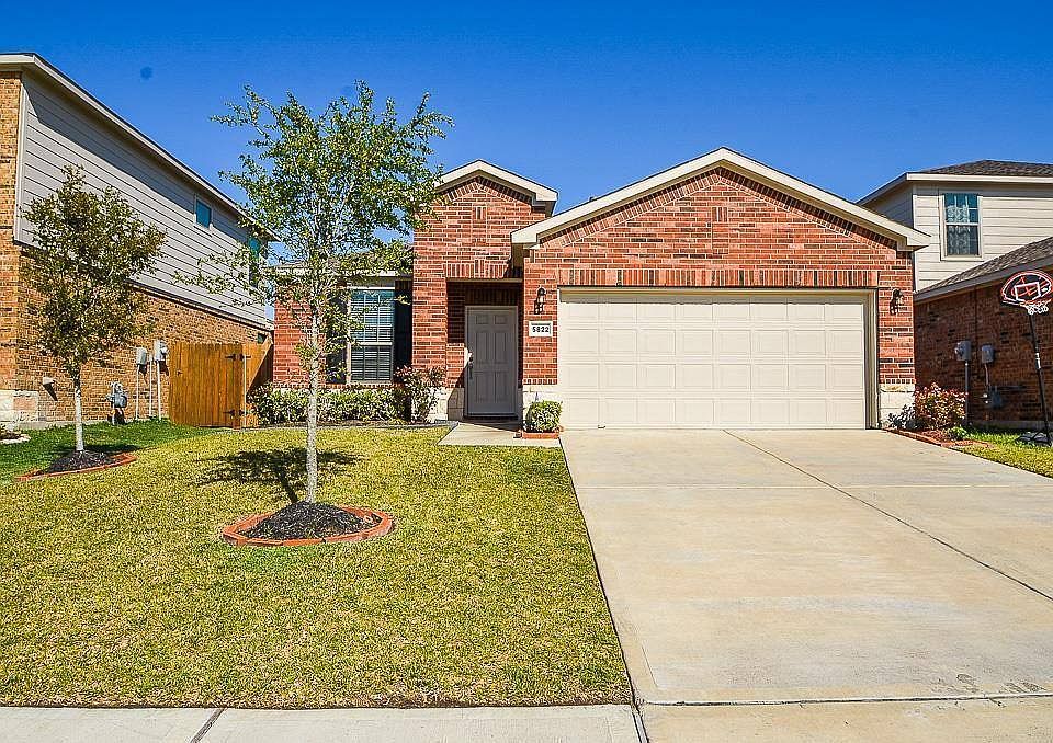 1st image of 5822 Banyan Oak Ct