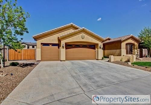 1st image of 2556 E Lodgepole Dr