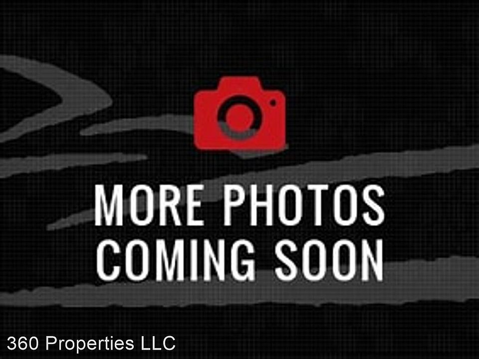 2nd image of 3501 10th Ave S #207