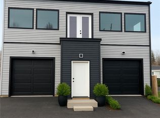 1572 Van Buren, OLCOTT, NY