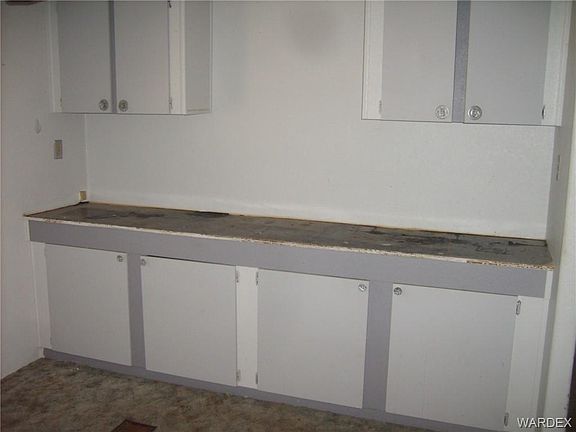 5th image of 1959 W Robson Cir