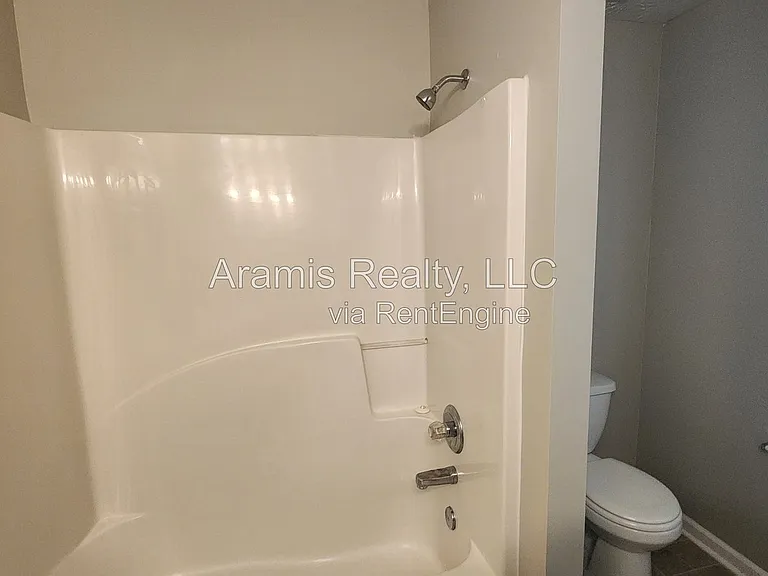 4324 Grant Forest Cir — Photo 11