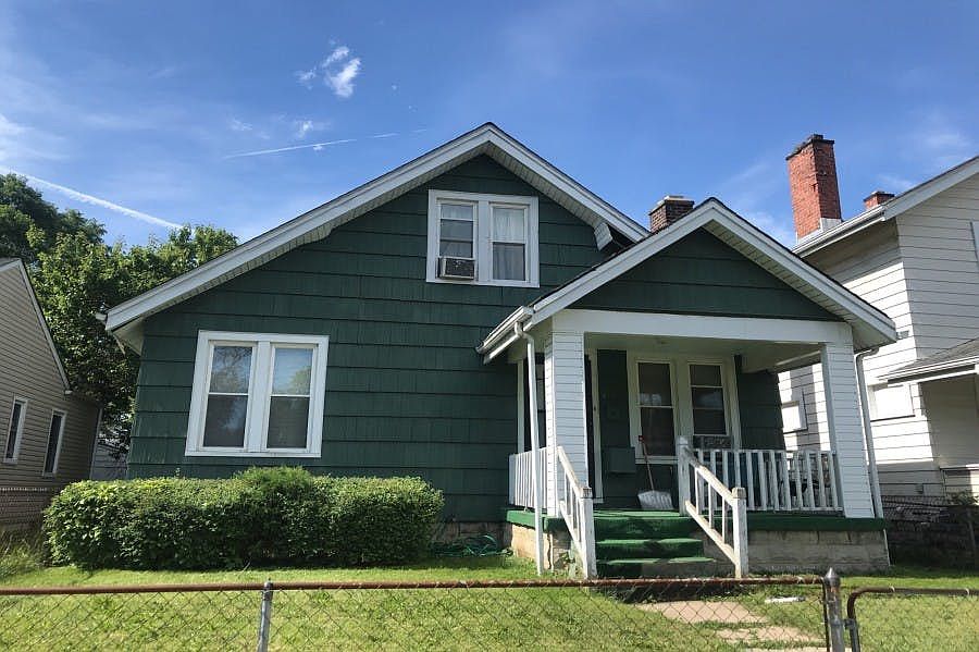 1st image of 1375 21st Ave