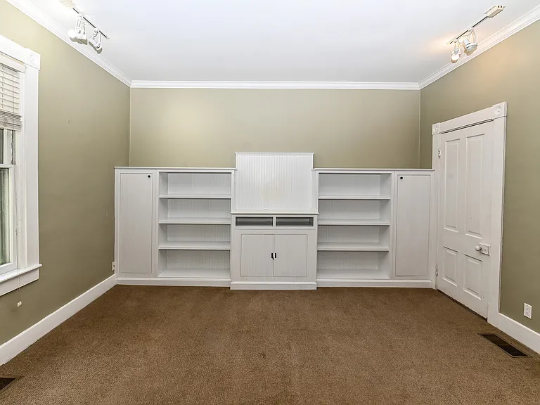 1234 Herschel Ave — Photo 20