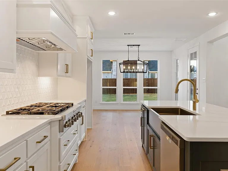 2380 Rainforest Dr — Photo 19