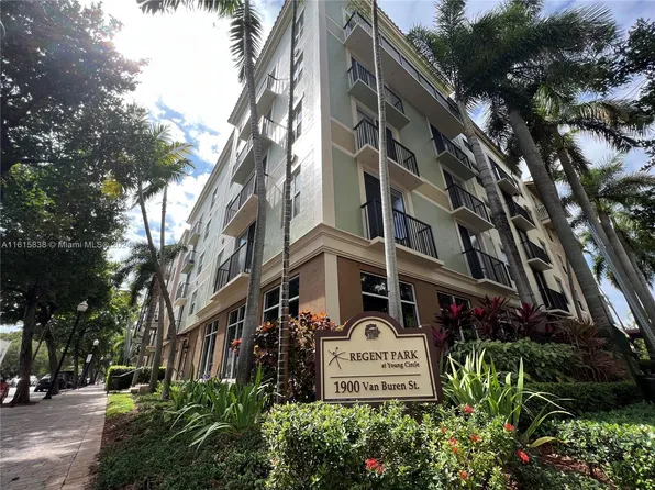 1900 Van Buren St, Hollywood, FL