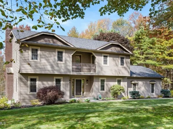 4 Terrace Road, Queensbury, NY 12804