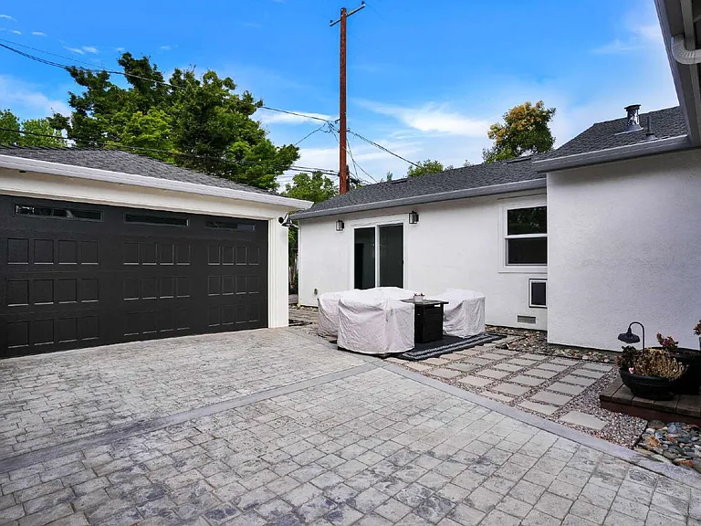 1835 Ellen Ave — Photo 31