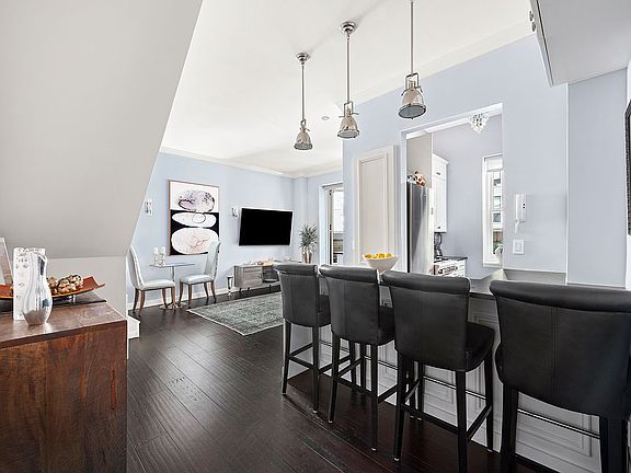 2nd image of 96 Schermerhorn St #Phl