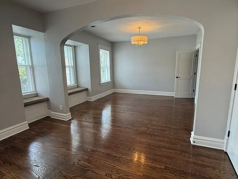 4734 McPherson Ave — Photo 16