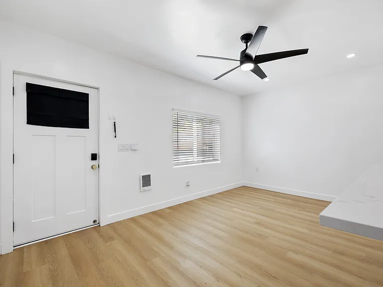 1539 Glenwood Dr #1539 — Photo 8
