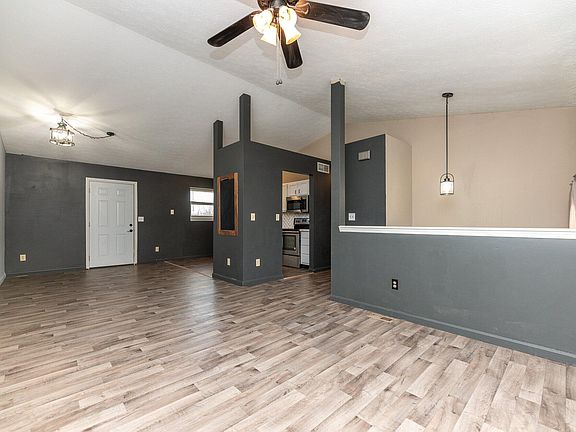 5th image of 500 Barley Cir