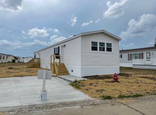 1606 Eagleview Dr, Marion, IA 52302