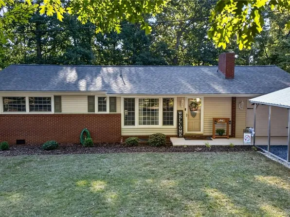 329 Lambert Dr, Asheboro, NC 27205