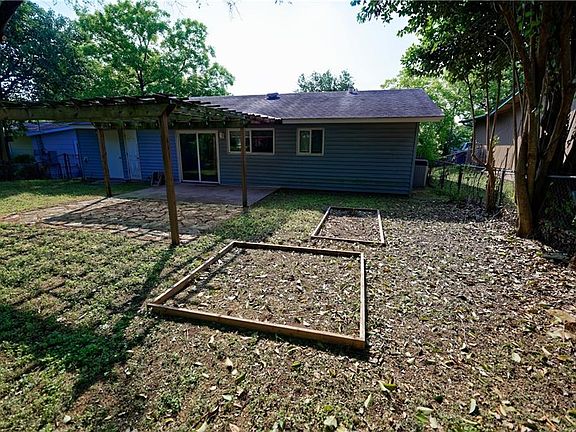5th image of 7608 Eastcrest Dr