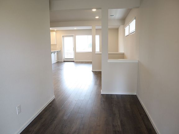 5th image of 11410 NE 17th St