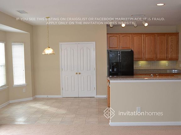 4th image of 11609 Sidney Crest Ave