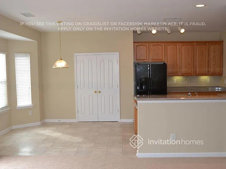 11609 Sidney Crest Ave — Photo 4