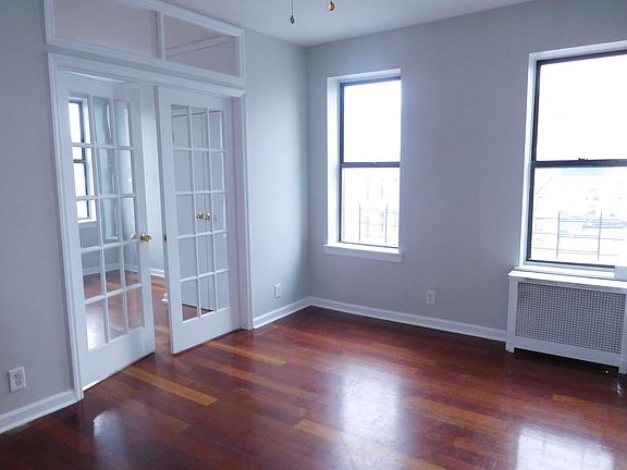 3rd image of 101 W 143rd St APT 17
