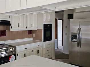 15728 Easterling Rd, Pea Ridge, AR 72751