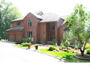 13 Sundance Rd, New Milford, CT 06776