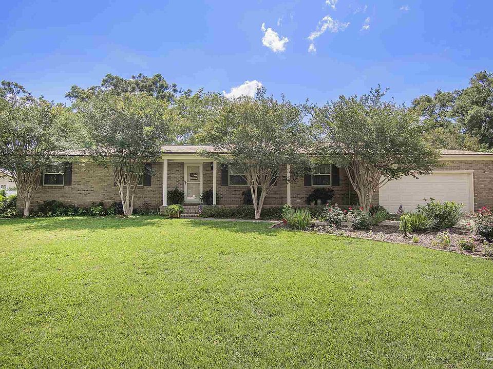 1st image of 3712 Pompano Dr