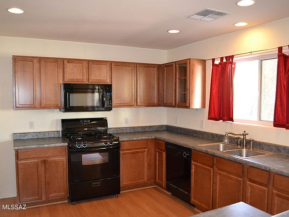 2nd image of 4833 E Orchard Grass Dr