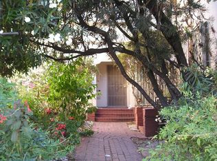 7004 1/2 Beverly Blvd, Los Angeles, CA 90036