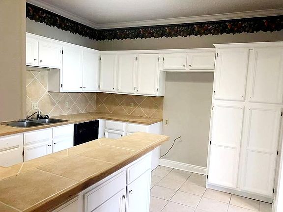 4th image of 2509 New Dawn Dr