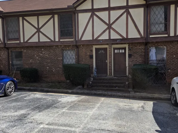 3209 Abbeywood Dr, Decatur, GA 30034