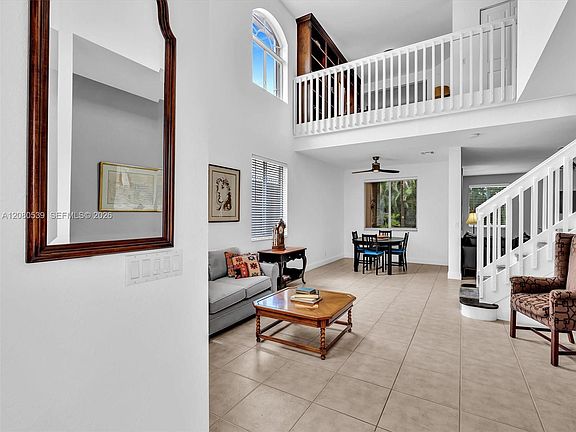 2nd image of 5133 Heron Pl