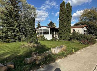 N6089 Brandon Rd, Brandon, WI 53919