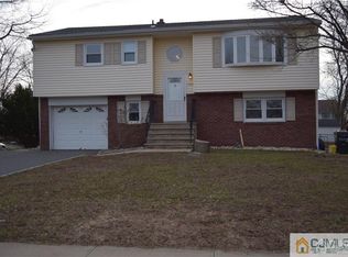 5098 Scott St, Piscataway, NJ 08854