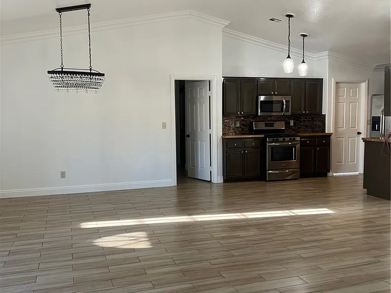 5412 Lavender Ct — Photo 24