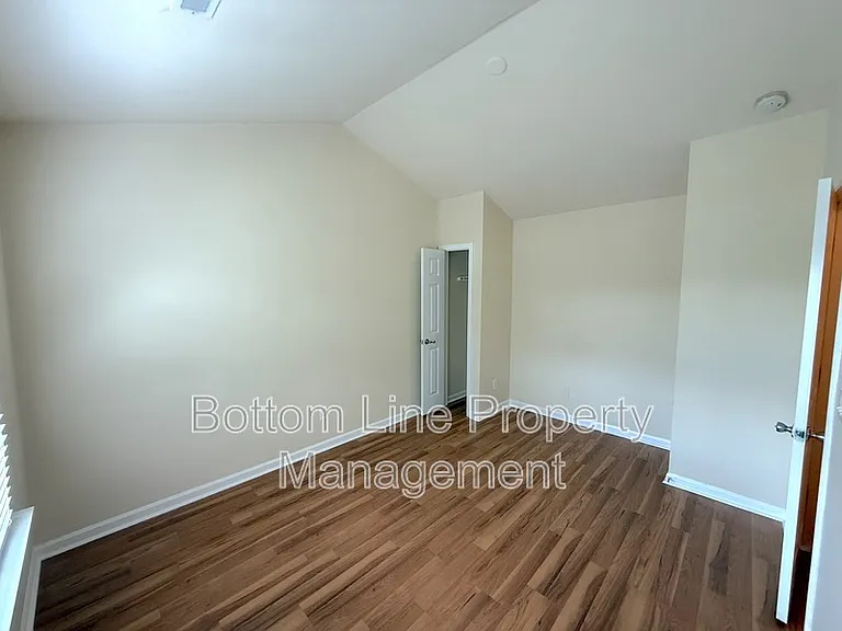 1367 Killashee Ct — Photo 14