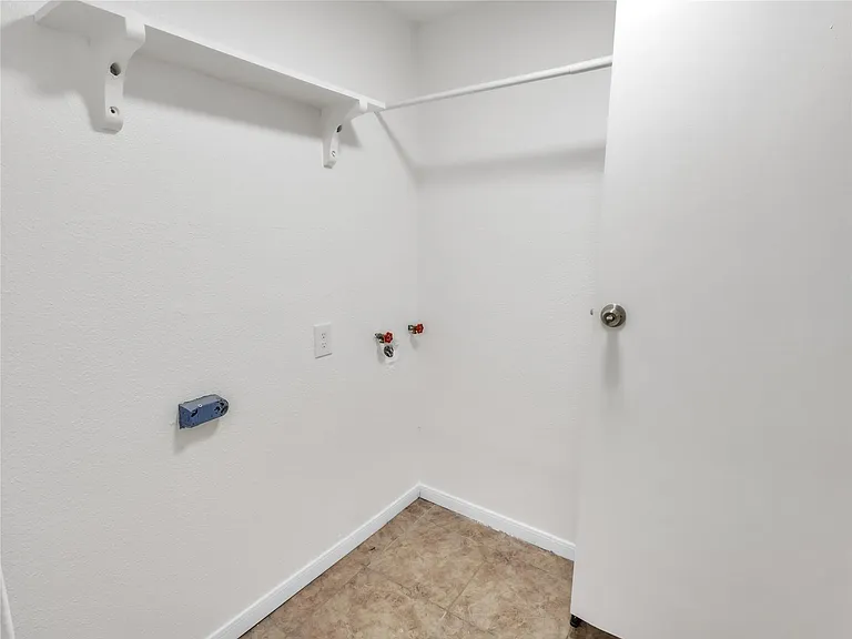 13622 Cherrydown St — Photo 15