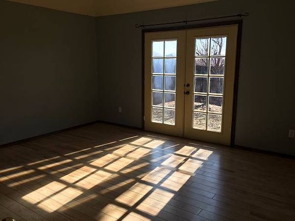 5th image of 2116 Sagewood Dr