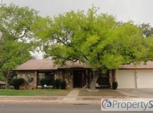 8738 Tamarisk St, San Antonio, TX 78240